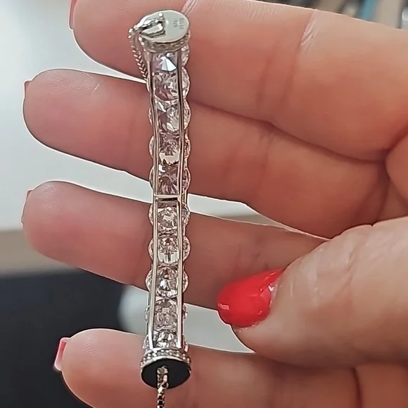 CRYSTAL BRACELET - Picture 7 of 7